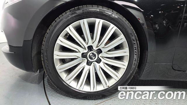Kia K9 2014 — photo 5