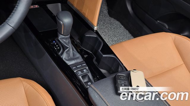 Toyota Camry 2025 — photo 12