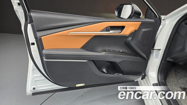 Toyota Camry 2025 — photo 14