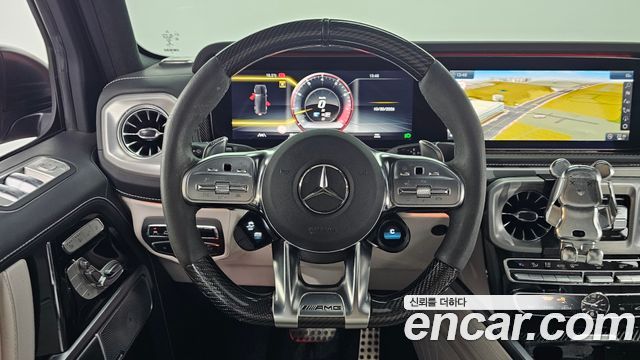 Mercedes-Benz G-Class 2023 — photo 12