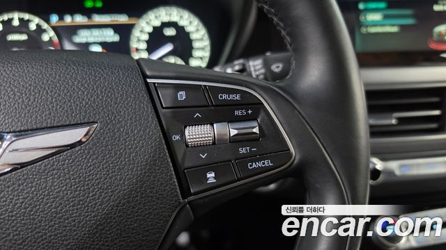 Genesis G90 2021 — photo 21