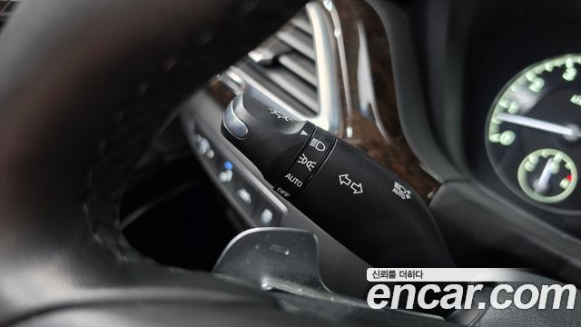 Genesis G90 2021 — photo 30