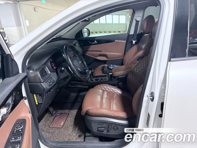 Kia Sorento 2018 — photo 8