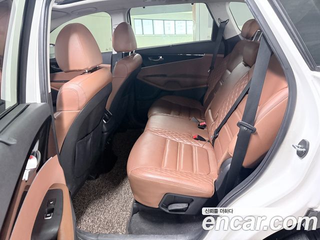 Kia Sorento 2018 — photo 10