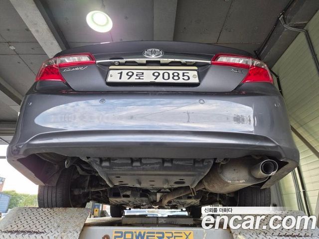 Toyota Camry 2012 — photo 2