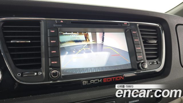 Kia Canival 2018 — photo 16