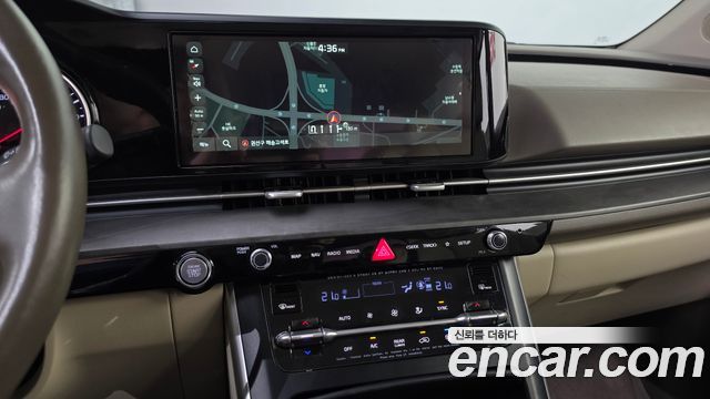Kia Canival 2021 — photo 20