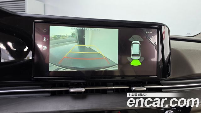 Kia Canival 2021 — photo 21