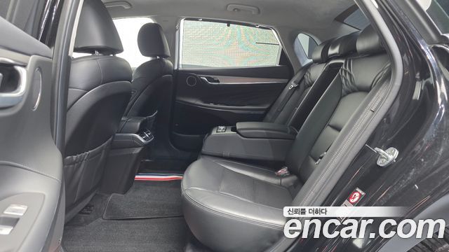 Hyundai Grandeur 2022 — photo 18