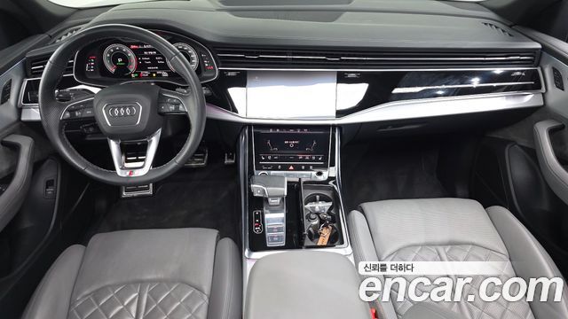 Audi Q8 2022 — photo 7