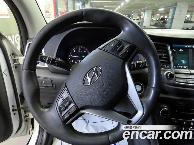 Hyundai Tucson 2016 — photo 8