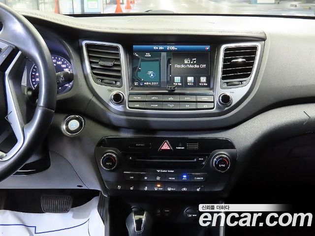 Hyundai Tucson 2016 — photo 11