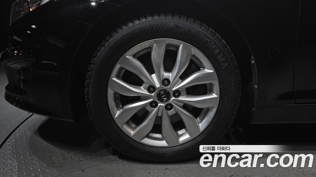 Kia K5 2014 — photo 5