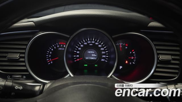 Kia K5 2014 — photo 8
