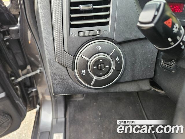 KG Mobility KORANDO 2015 — photo 13