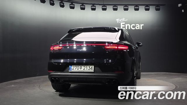 Porsche Cayenne 2022 — photo 4