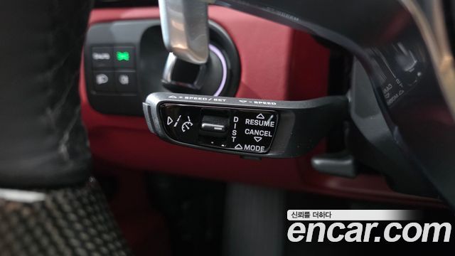 Porsche Cayenne 2022 — photo 29