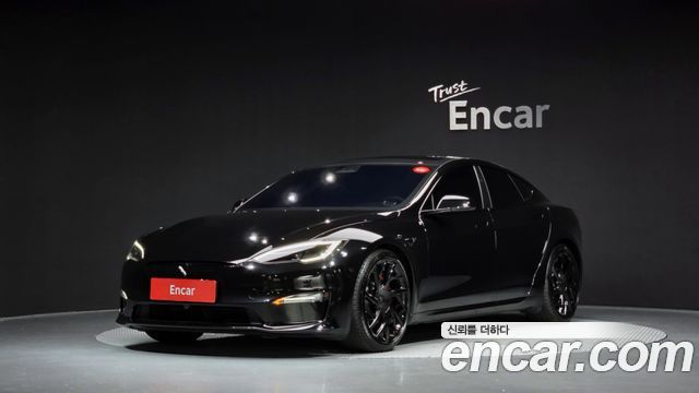 Tesla Model S 2026 — photo 1