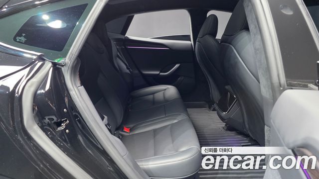 Tesla Model S 2026 — photo 12