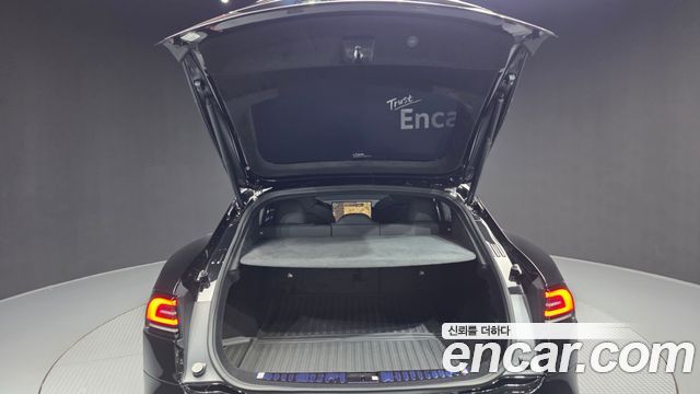 Tesla Model S 2026 — photo 20