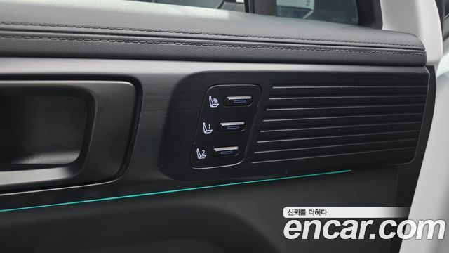 Hyundai Santafe 2026 — photo 35