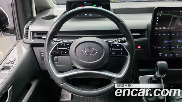 Hyundai Staria 2024 — photo 19