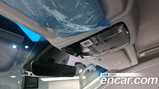 Hyundai Staria 2024 — photo 25