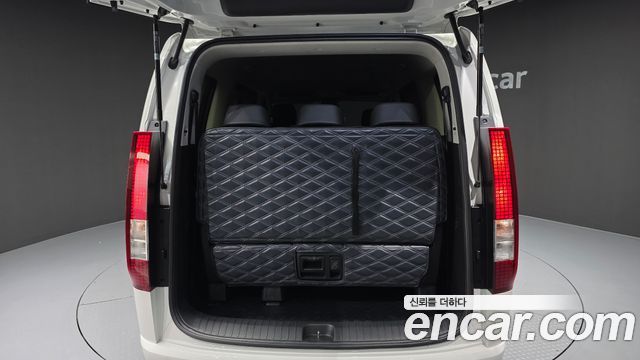 Hyundai Staria 2024 — photo 26
