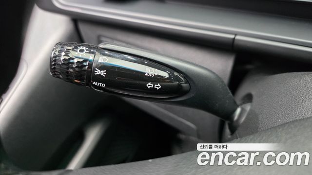 Hyundai Staria 2024 — photo 27