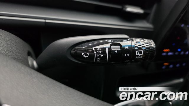 Hyundai Staria 2024 — photo 28