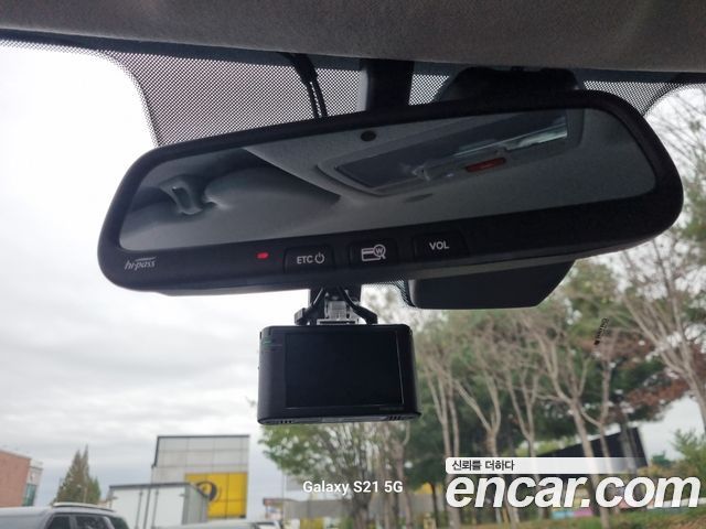 Hyundai Venue 2022 — photo 9