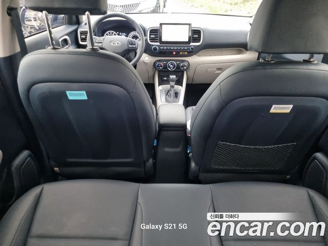 Hyundai Venue 2022 — photo 15