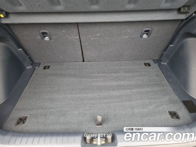 Hyundai Venue 2022 — photo 17