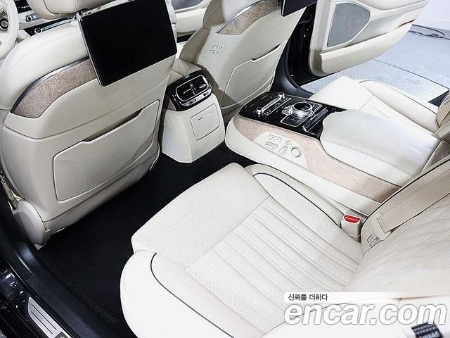 Genesis G90 2019 — photo 11