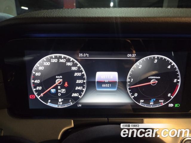 Mercedes-Benz CLS-Class 2019 — photo 7