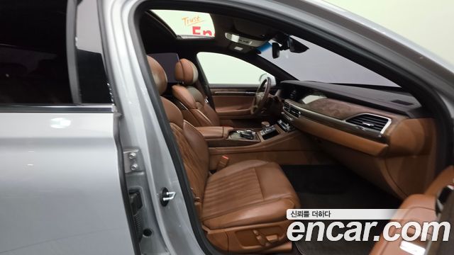 Genesis G90 2019 — photo 10