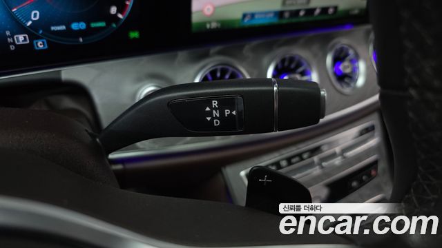 Mercedes-Benz CLS-Class 2021 — photo 12