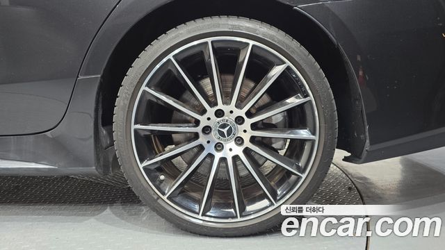 Mercedes-Benz CLS-Class 2021 — photo 7