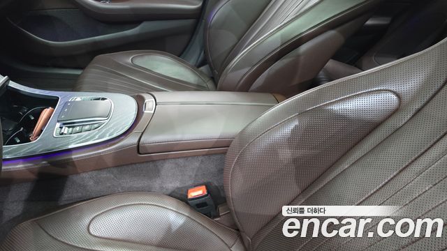 Mercedes-Benz CLS-Class 2021 — photo 28