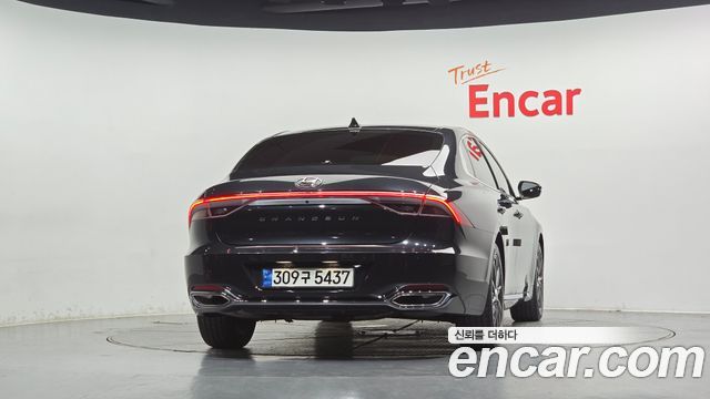 Hyundai Grandeur 2022 — photo 4