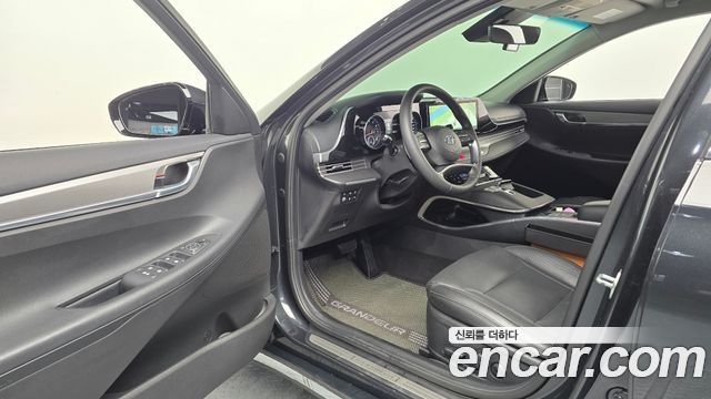 Hyundai Grandeur 2022 — photo 13