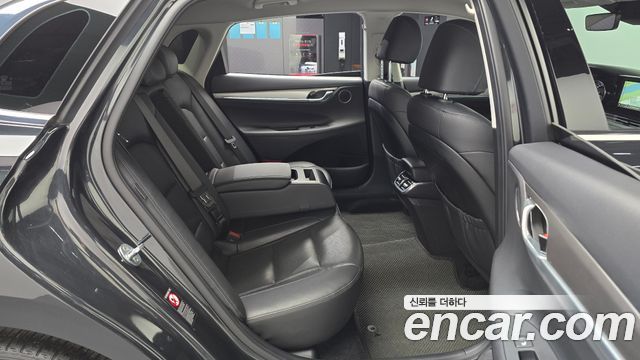 Hyundai Grandeur 2022 — photo 17