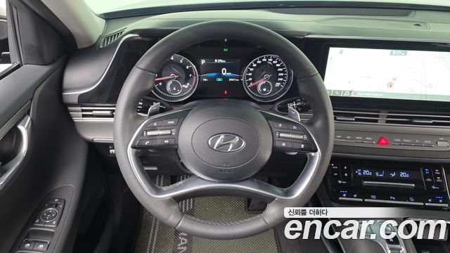 Hyundai Grandeur 2022 — photo 18