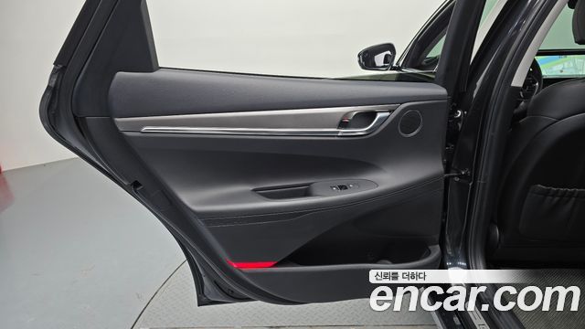 Hyundai Grandeur 2022 — photo 15