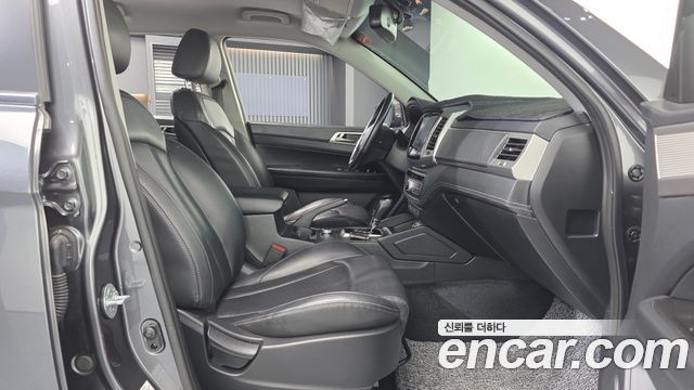 KG Mobility Rexton 2018 — photo 11