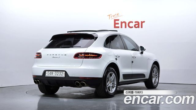 Porsche Macan 2017 — photo 2