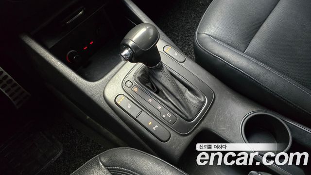Kia K3 2013 — photo 12