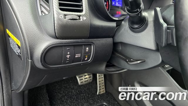 Kia K3 2013 — photo 24