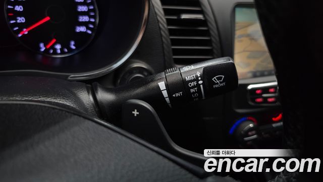 Kia K3 2013 — photo 26