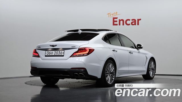 Genesis G70 2019 — photo 2